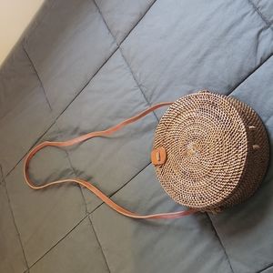 Ladies wicker shoulder bag